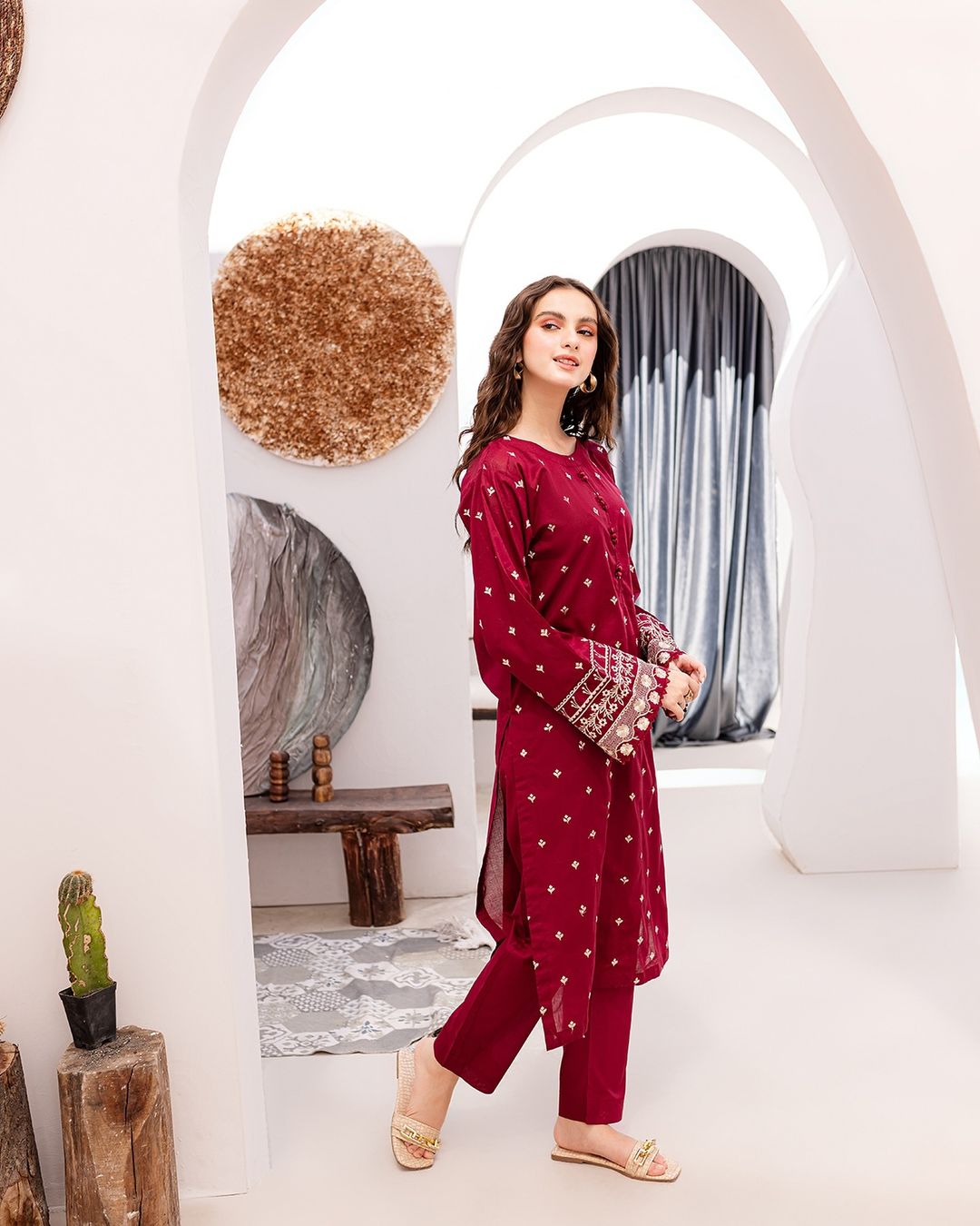 Alizbat Embroidered 2pcs