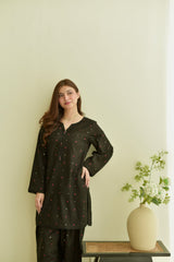 Heer 3pc Embroidered Dress(Farshi Shalwar)