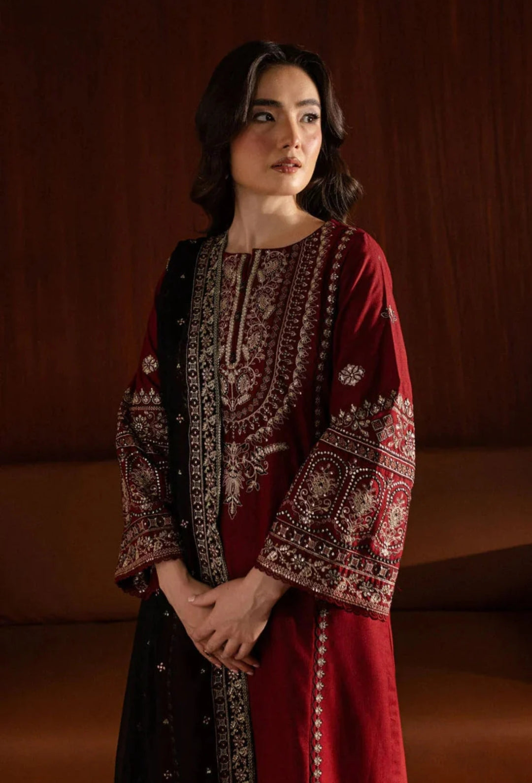 Minsa Embroidered 3pcs